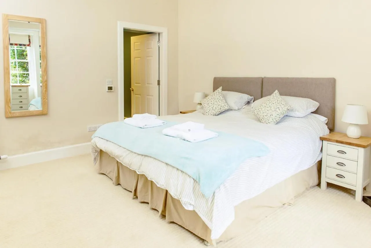Gorgeous Central Edinburgh 3-Bedroom Apartment Großbritannien